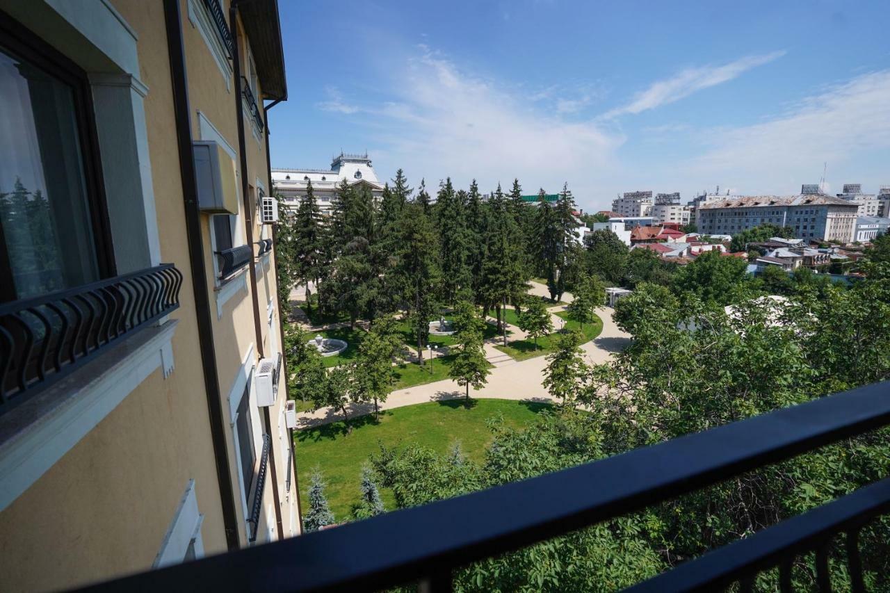 City Center Premium Apartments Bucarest Esterno foto